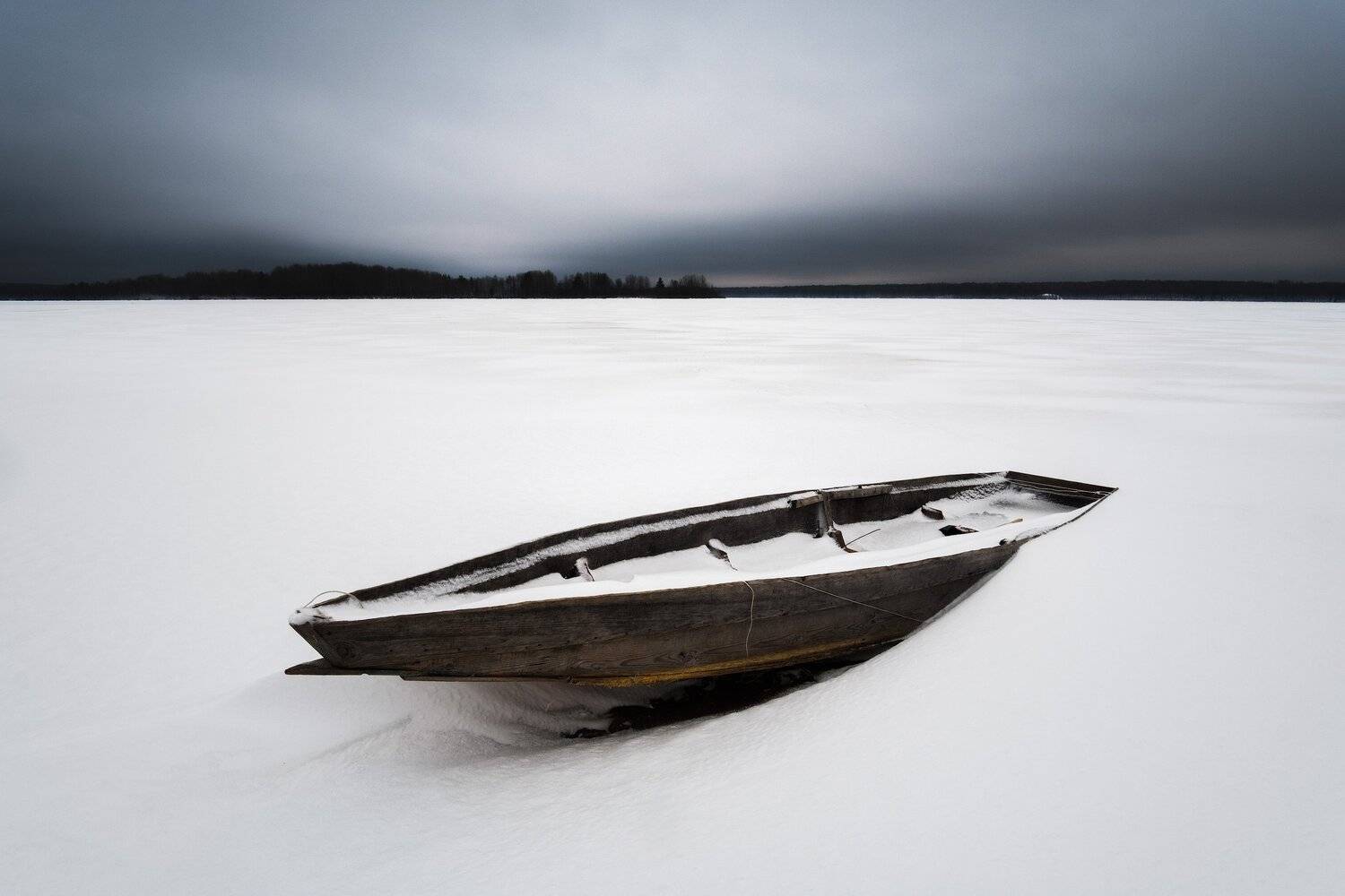 россия, архангельская область, кенозерье, пейзаж, зима, снег, минимализм, лодка, север, заповедник, озеро, Оборотов Алексей