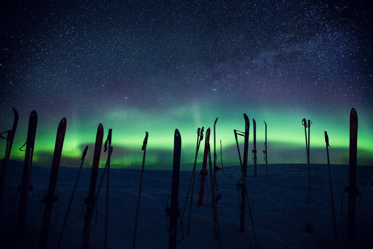 Маньпупунёр, северное сияние, звёзды, ночь, лыжи, млечный путь, Север, Коми, Урал, Владимир