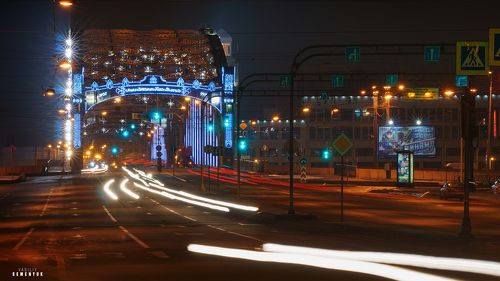 У Большеохтинского моста.