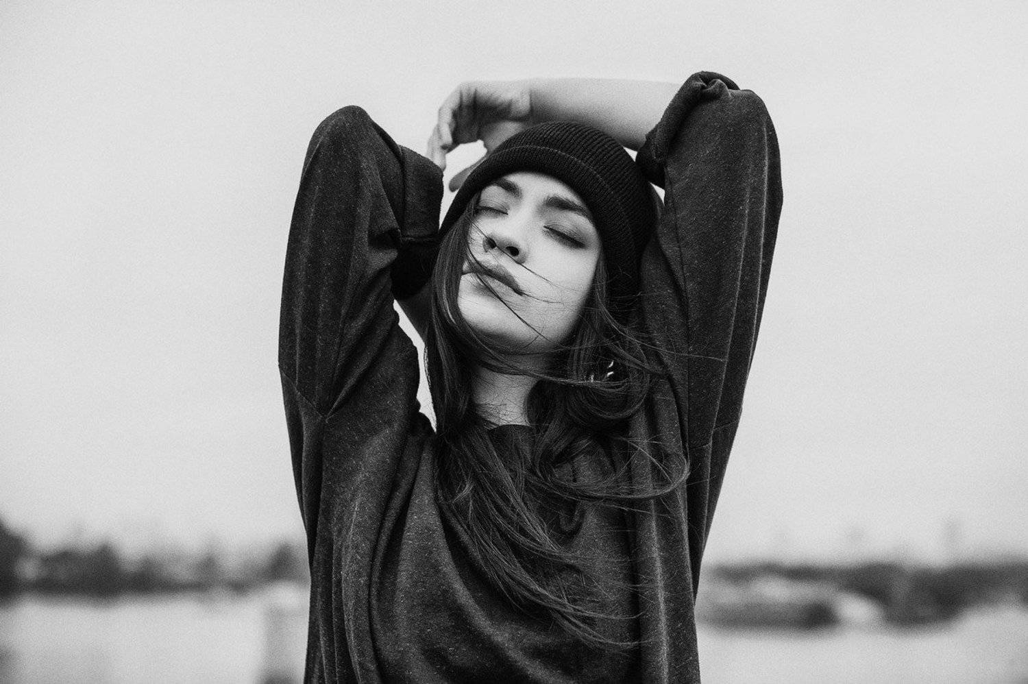 phfranpolonskiy franpolonskiy franpolonskiyphotographer girl woman monochrom bw blackandwhite autumn street portrait fashion beautiful young best, Fran  Polonskiy