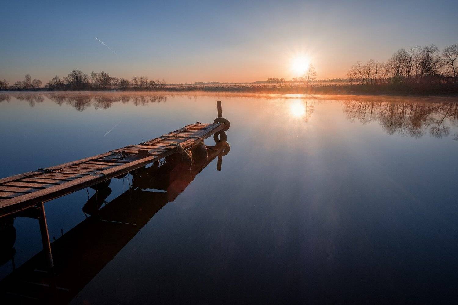 пейзаж, дубна, весна, апрель, разлив, рассвет, утро, река, туман, мостик, пирс, солнце, Андрей Чиж