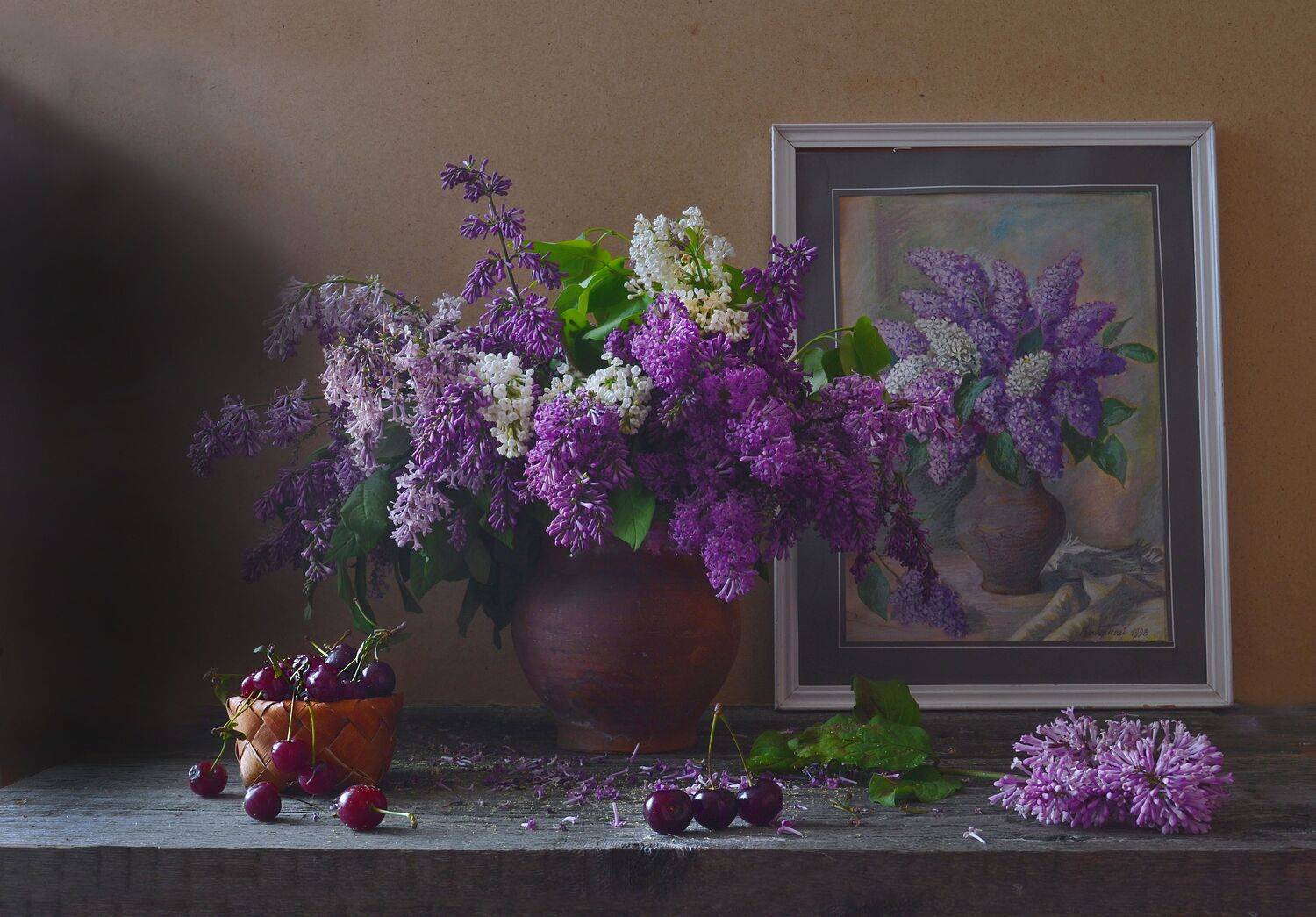 still life,натюрморт,  вишня, июнь, июньский, картина, лето, пастель, сирень, фото натюрморт, цветы, Колова Валентина