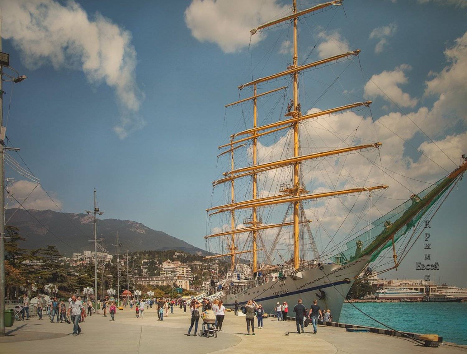 крым., Борис Костарев