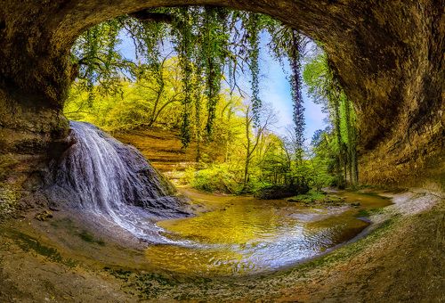 Шакуранский водопад (средний каскад)