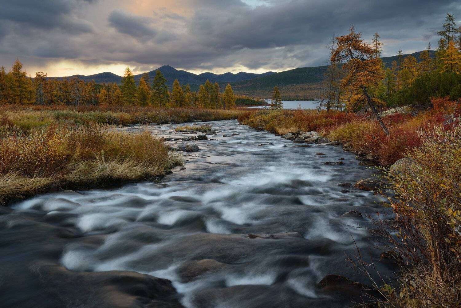 Бежит время...бежит.... Автор: Максим Евдокимов (phototourtravel.ru) , Максим Евдокимов (phototourtravel.ru)