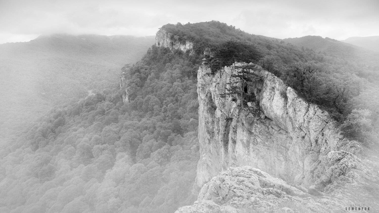 басман, крым, горы, хребет, ч/б, настроение., Семенюк Василий