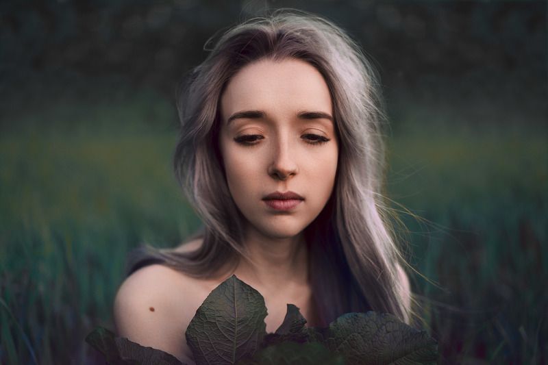 портрет, женский портрет, россия, краснодар, portrait, woman, women, girl, портрет на улице, зелень Катя фото превью