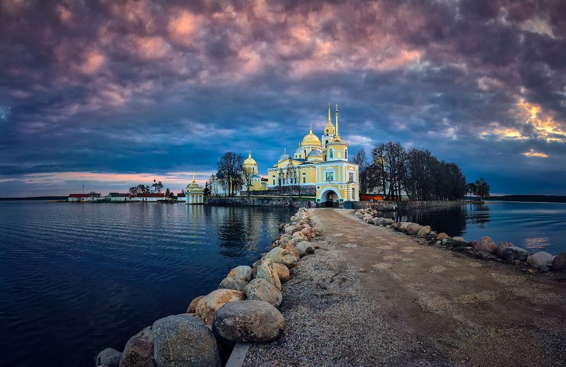 Нилова Пустынь фото превью