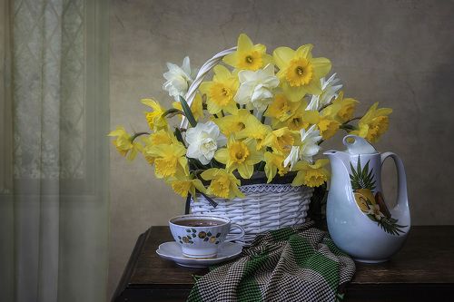 Весенний чай с ароматом нарциссов
