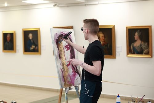 Портреты разных времён