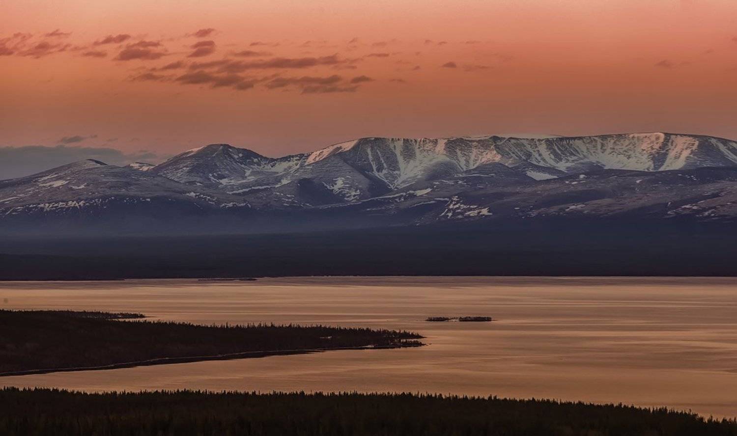 горы,закат,озеро,лес,острова,, Матвеев Игорь