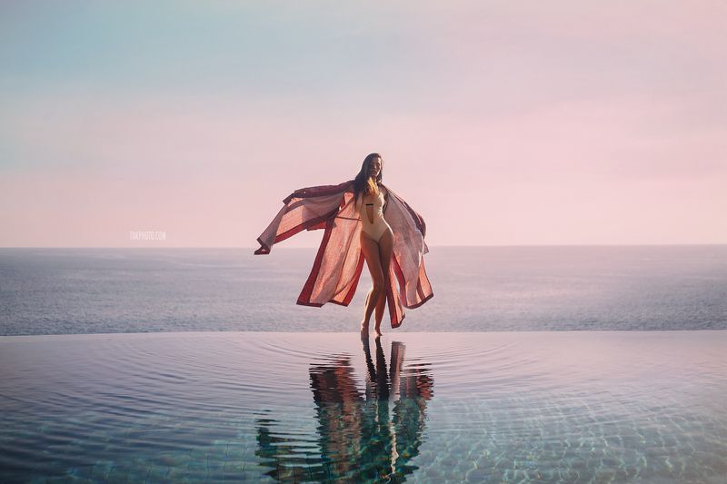 thailand swimming pool luxary kimono sunset sunrise summer sun fly butterfly bird villa infinity swimming pool sea ocean beach seafront view model thai girl beauty Vicky фото превью
