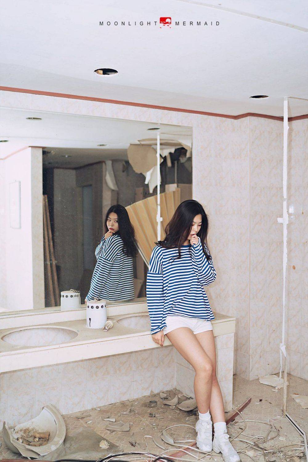 #mirror, moonlight_mermaid