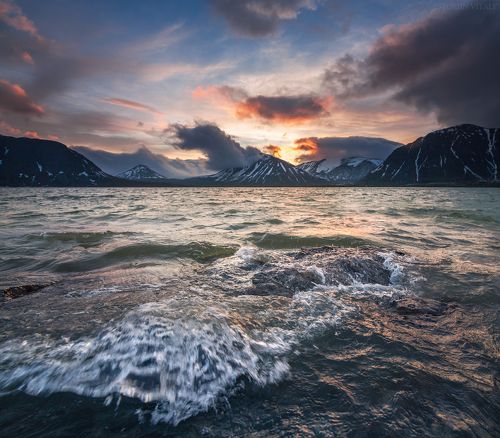 Озеро Большой Вудъявр