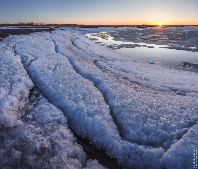 река, кама, заливы, весна, вода, лед, закат, солнце, березники, усолье, пермский край Весенний закат на Каме фото превью