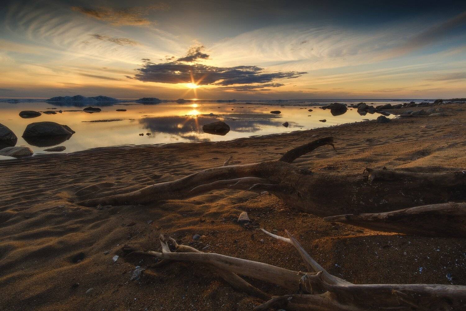россия, ярославская область, рыбинское водохранилище, ледоход, лед, весна, озеро, закат, пейзаж, природа, Оборотов Алексей