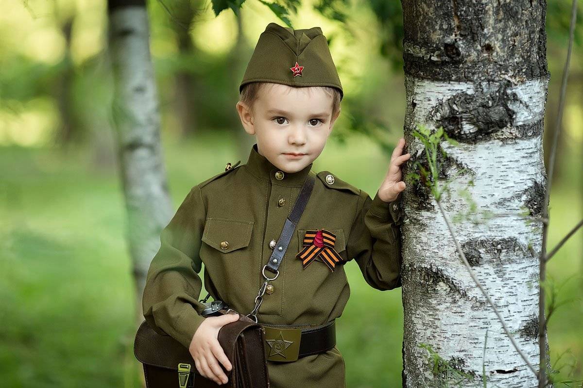 9 мая, дети, дети на фото, детские фото, детский и семейный фотограф ольга францева, детский фотограф, детское фото, маленькие дети, мальчик, портрет, праздник, радость, счастье, ребенок, фотопрогулка, фотосессия, Францева Ольга