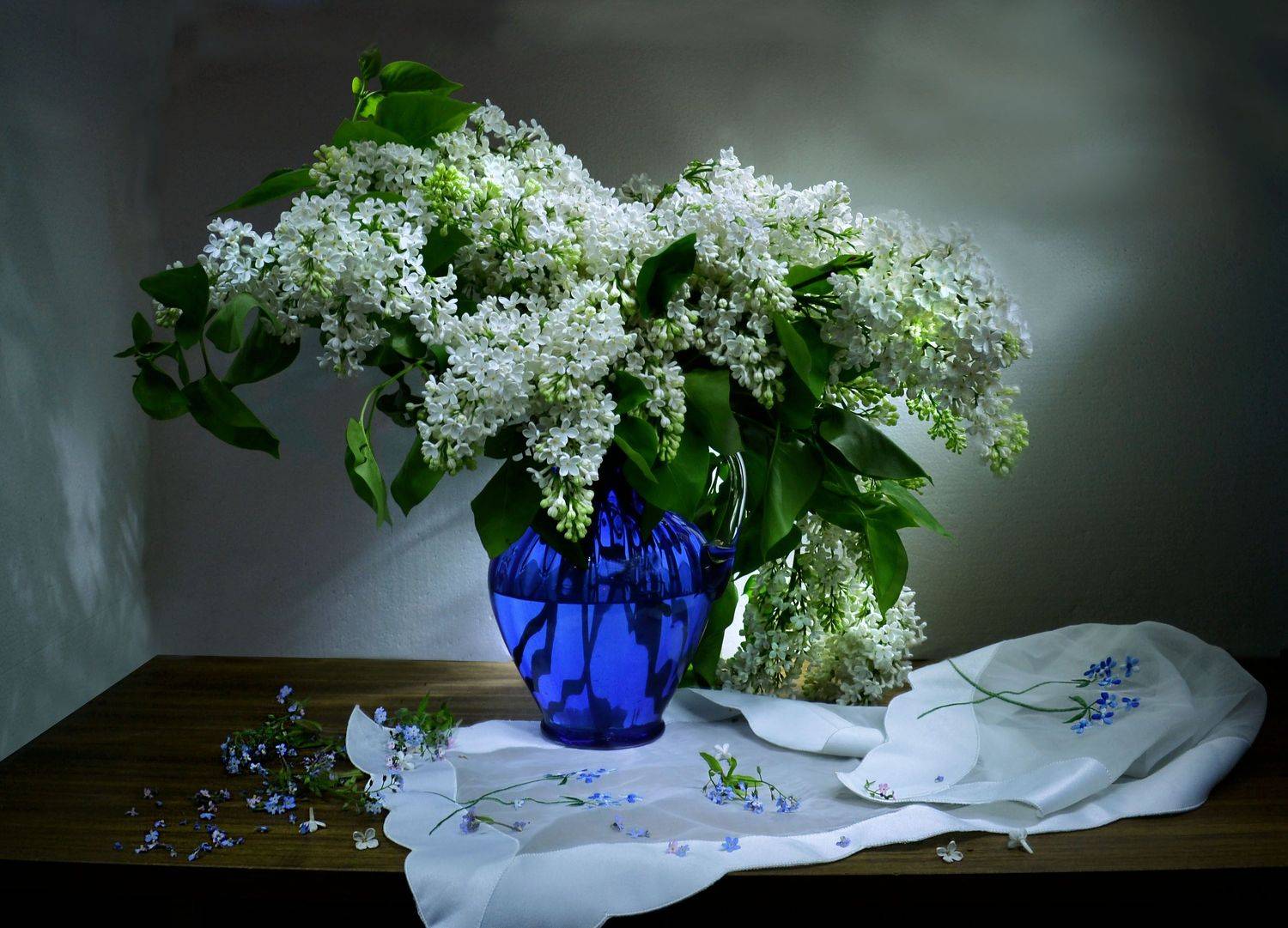 still life,натюрморт, цветы, фото натюрморт, незабудки, белая сирень, Колова Валентина