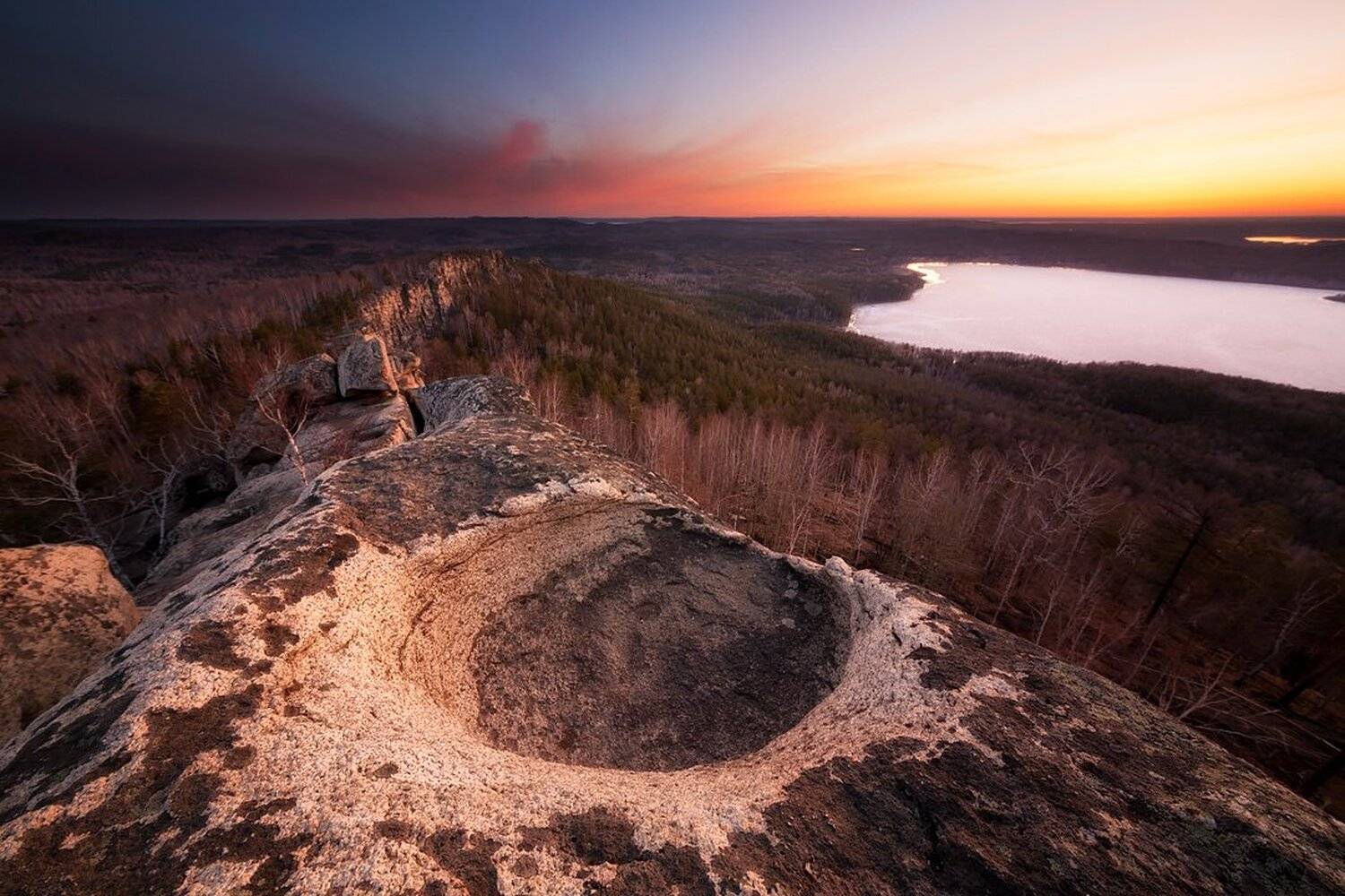 Чаши на Аракуле. Автор: Станислав Аристов , Станислав Аристов