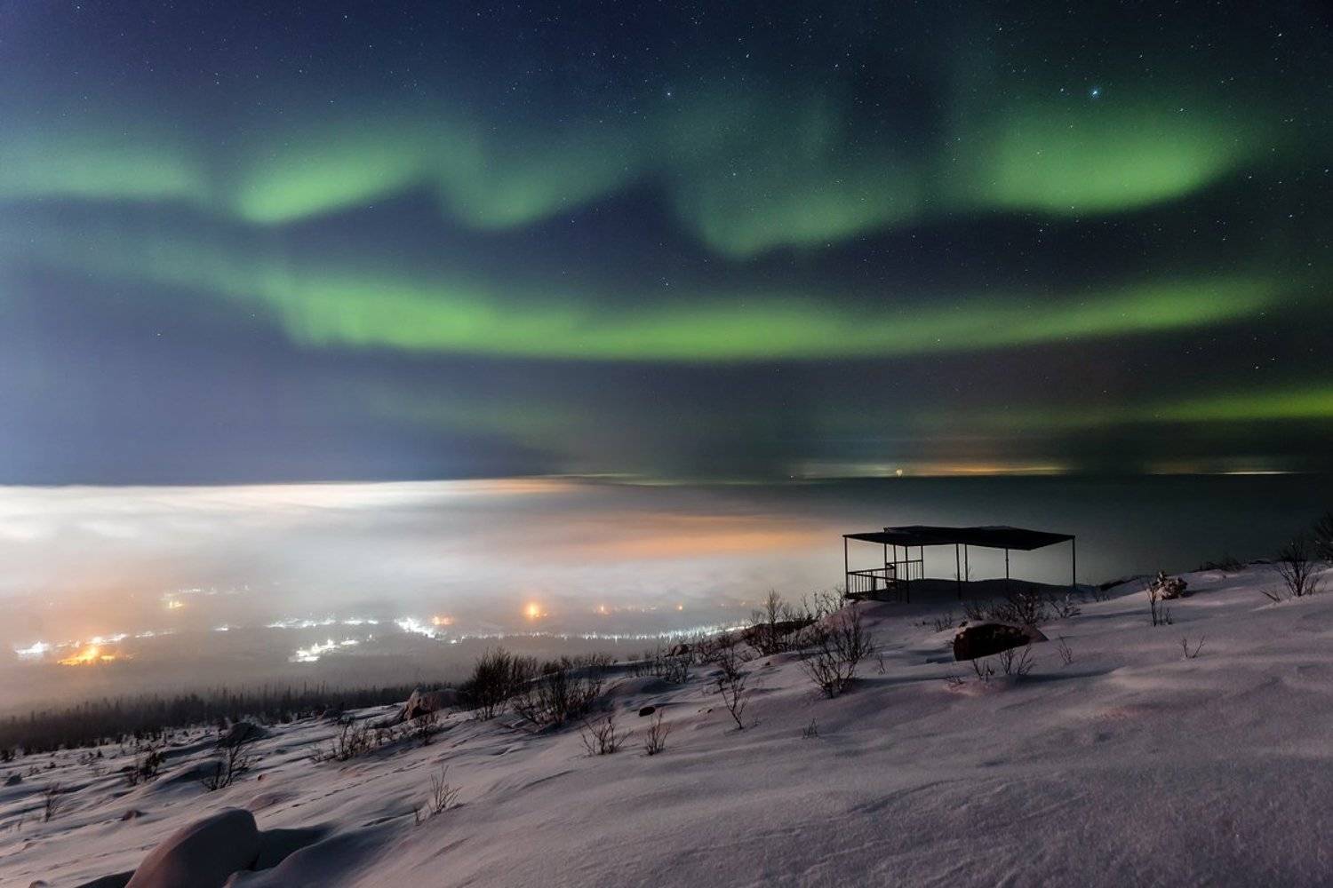 город,туман,гора,зима,полярное,сияние,северное,, Матвеев Игорь