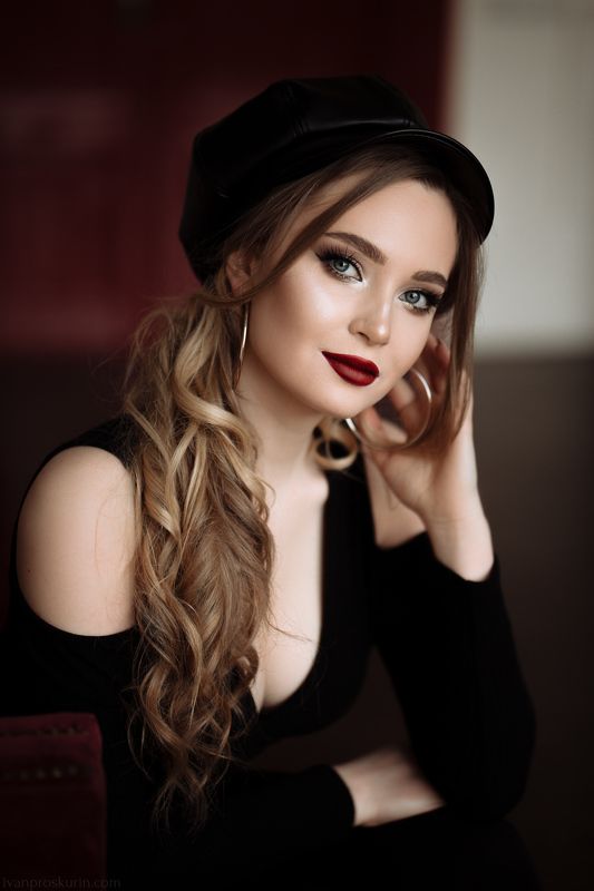 Анна К. фото превью