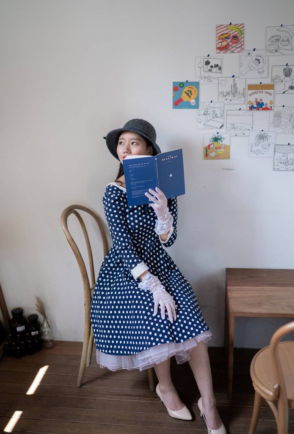 #sexy #girl #woman #beauty #cute #light #night #red #seminude #potrait #underwear #female, moonlight_mermaid