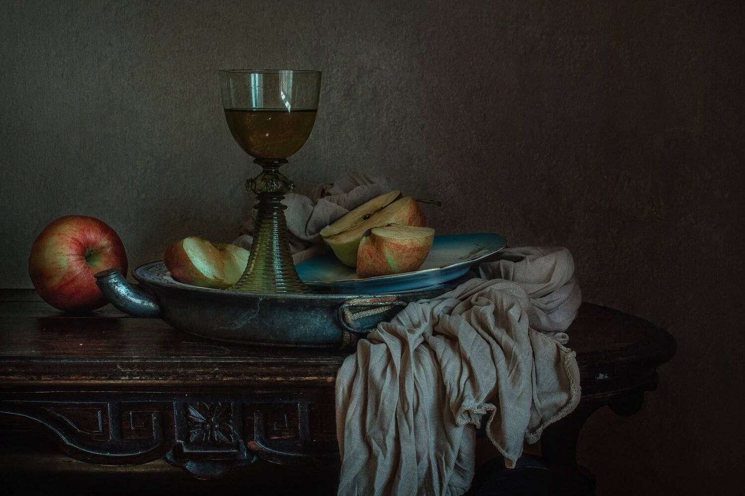 натюрморт, стекло, бокал, яблоко, Анна Петина