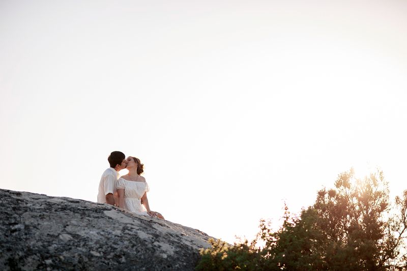 love story, фотосессия, крым, предсвадебная фотосъемка, свадебная, горы, гора крокодил, пара, любовь, фотограф, симферополь, бахчисарай, нежность, романтика, весна, виды, природа, закат, история любви История любви фото превью