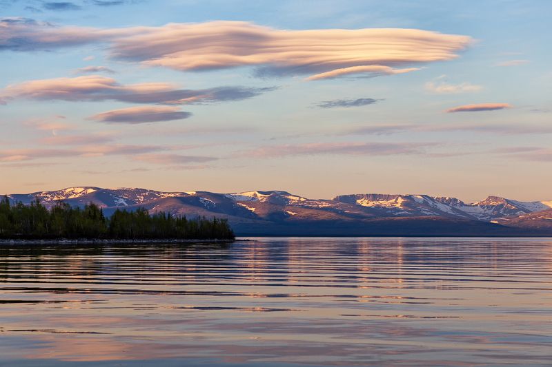 горы,озеро,облака,штиль,имандра,хибины, Имандра.Хибины. фото превью