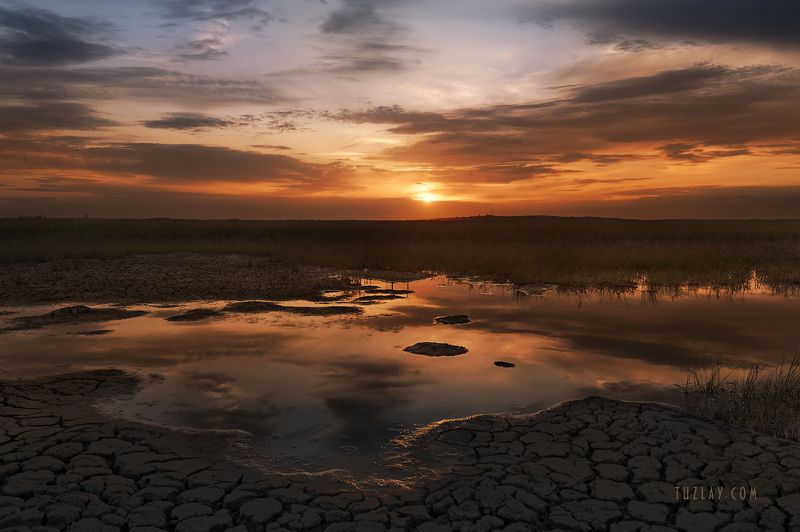 темрюк, таманский полуостров, земля таманская, грязевой вулкан, вулканы тамани Еще про фактурные закаты на вулкане фото превью