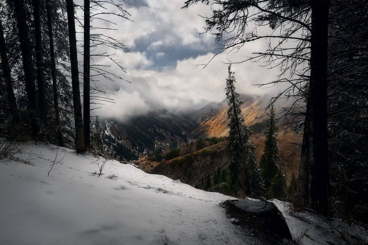 рамки, облака, горы, ущелье, природа, обрыв, Владимир