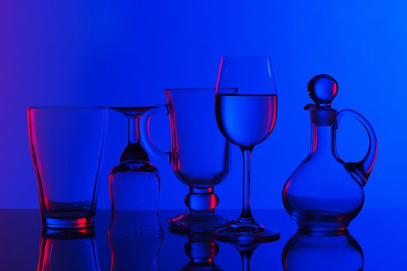 стекло, посуда, цвет, натюрморт Стекло. Синее и красное. фото превью