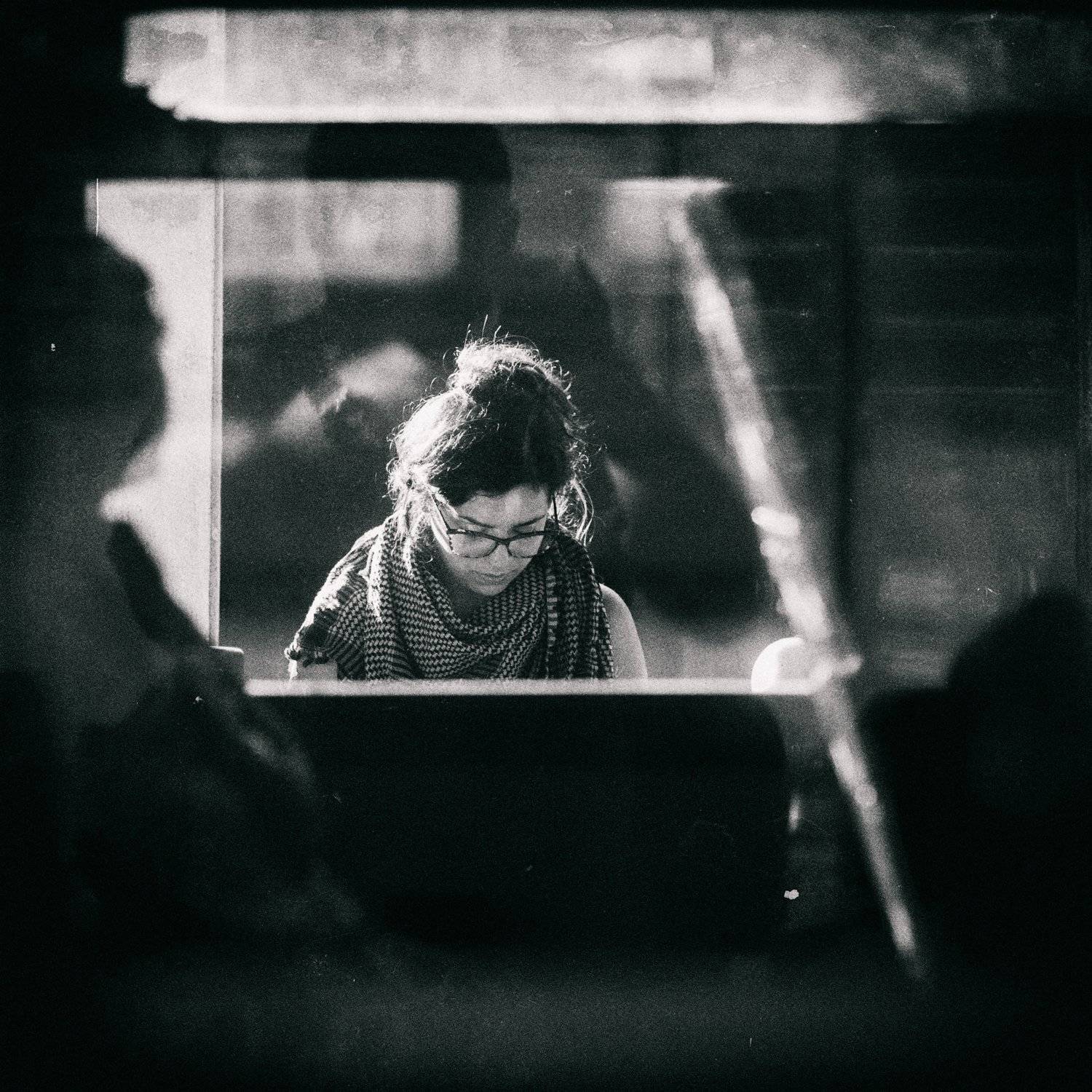 незнакомка на той стороне, жд вокзал канди, шри-ланка, Стяжкин Дмитрий