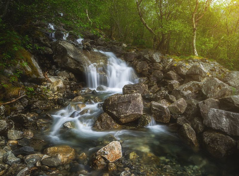 Mountain stream фото превью