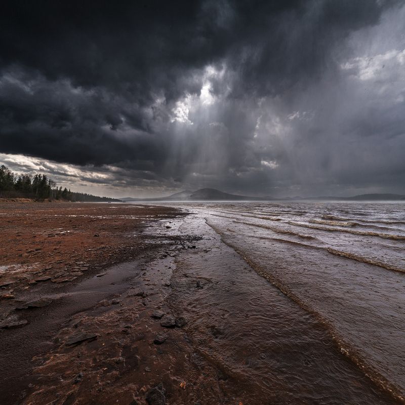 Лицом к лицу фото превью