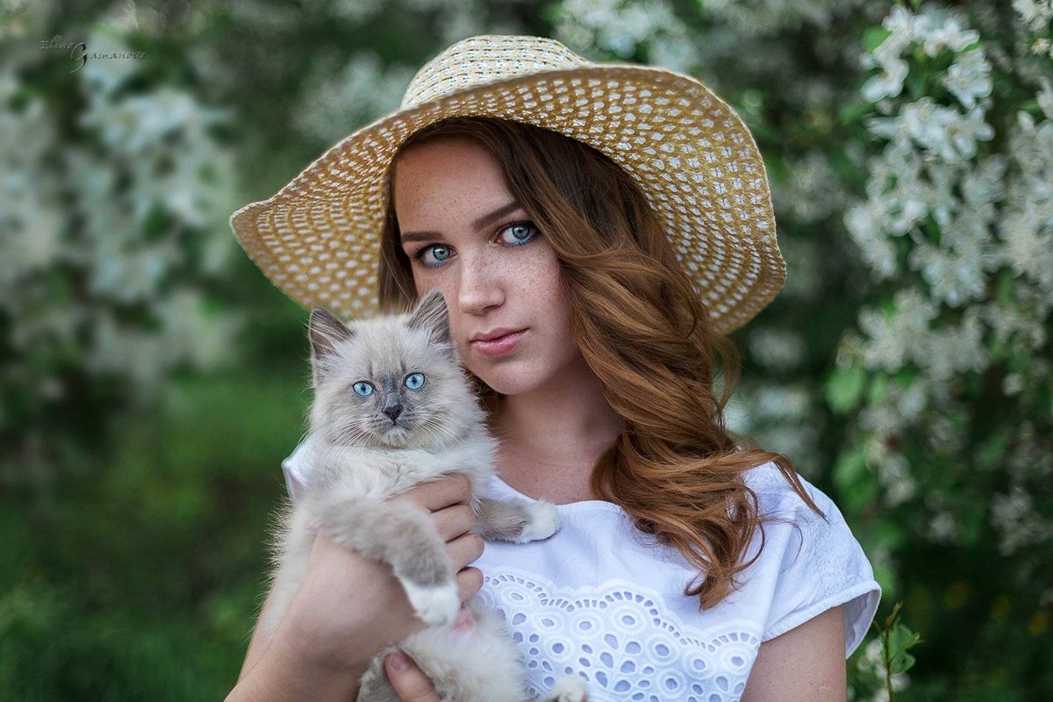 , Элина Гаманова