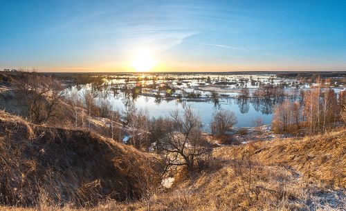Весеннее половодье