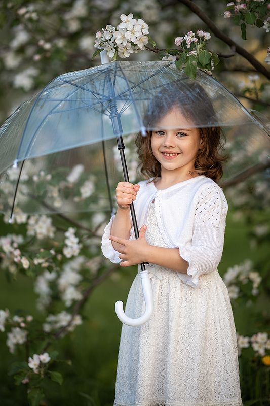 Под яблоневым дождем фото превью