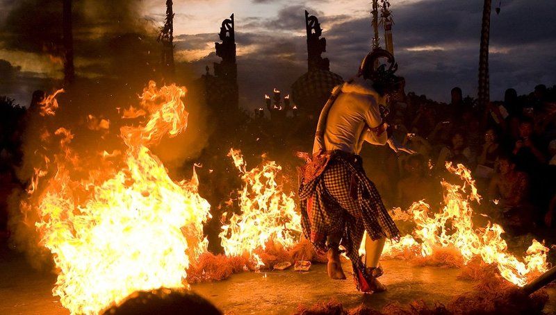 Танец Кечак (Kecak) фото превью