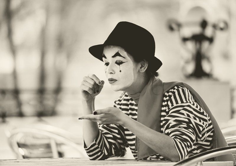 Пантомима фото превью