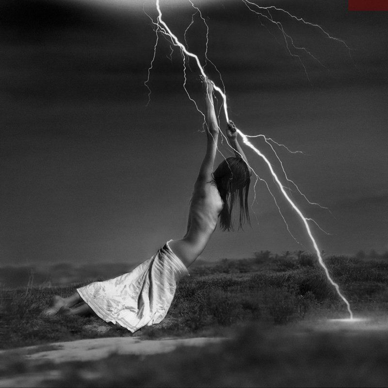 lucas, lucastudio Astraea (молот ведьмы) фото превью