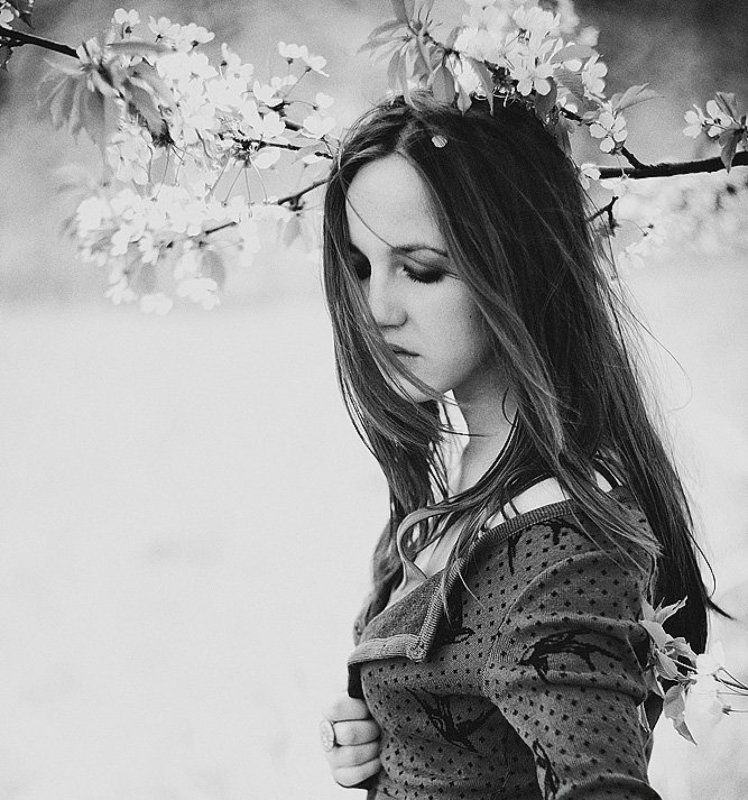 портрет,чб,весна,девушка *** фото превью