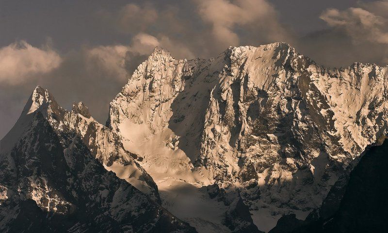 ДОМБАЙ фото превью