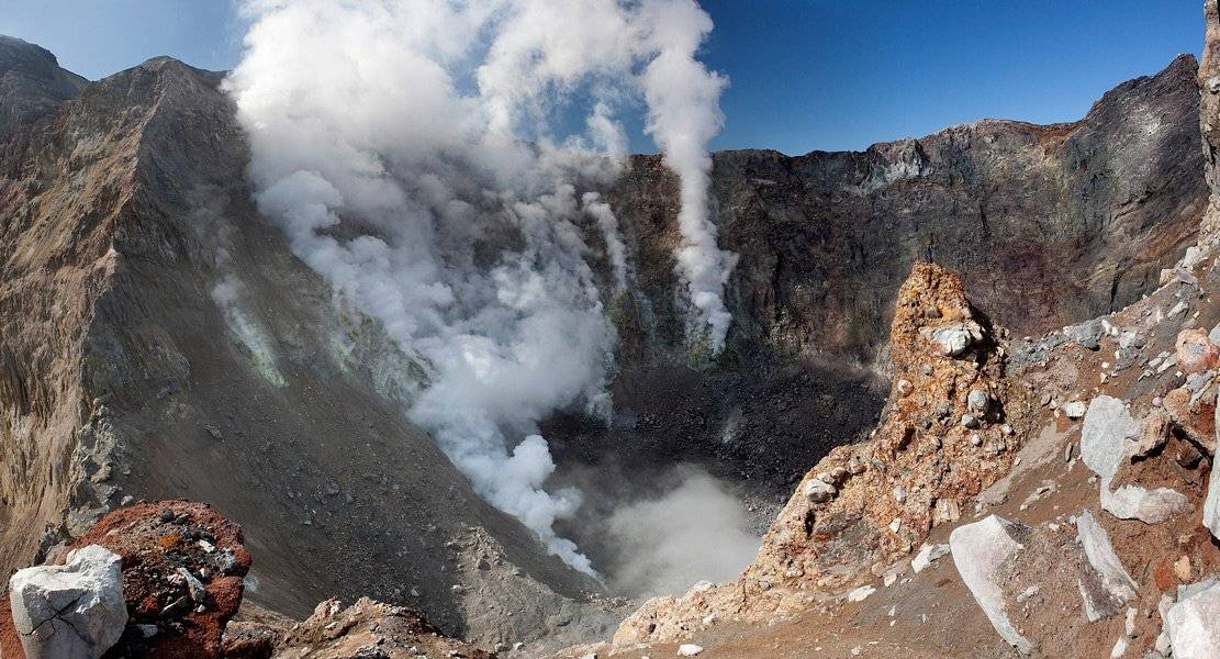 камчатка, вулкан, мутновский, газа, сера, лето, Денис Будьков