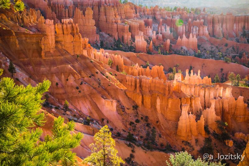 Брайс каньон на рассвете фото превью