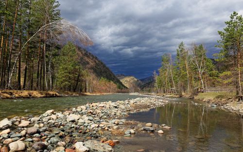 Май на Чемале