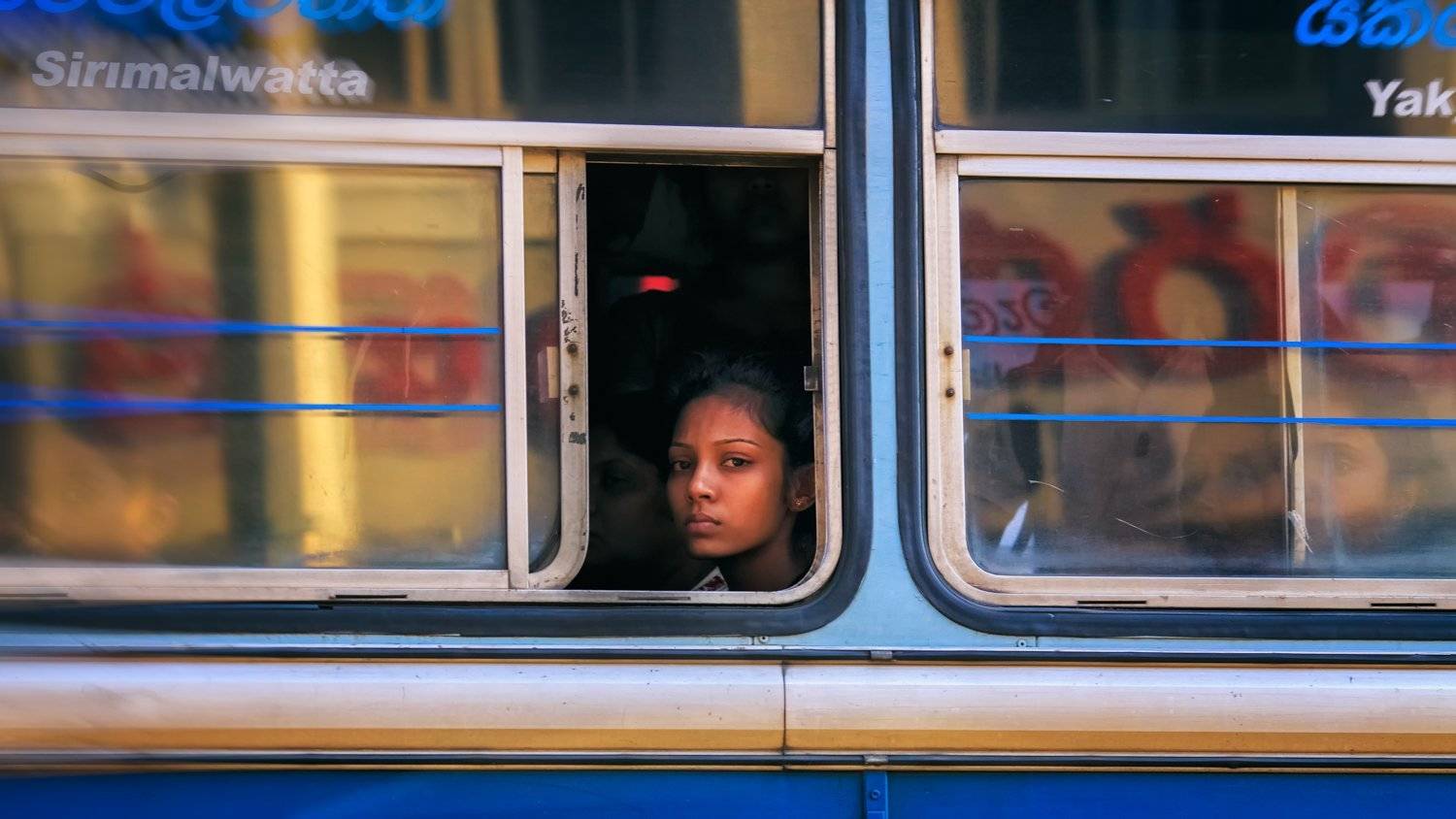 дорога, автобус, канди, шри-ланка, девушка, взгляд в окне, Стяжкин Дмитрий