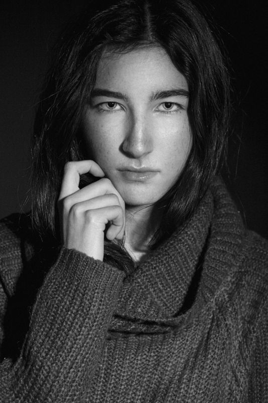 asen andreev , light , model , black & white , B&W , pose , studio , woman , fashion , girl Nora фото превью