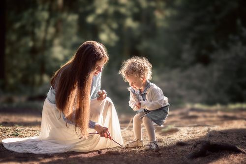 Рисуют на песке