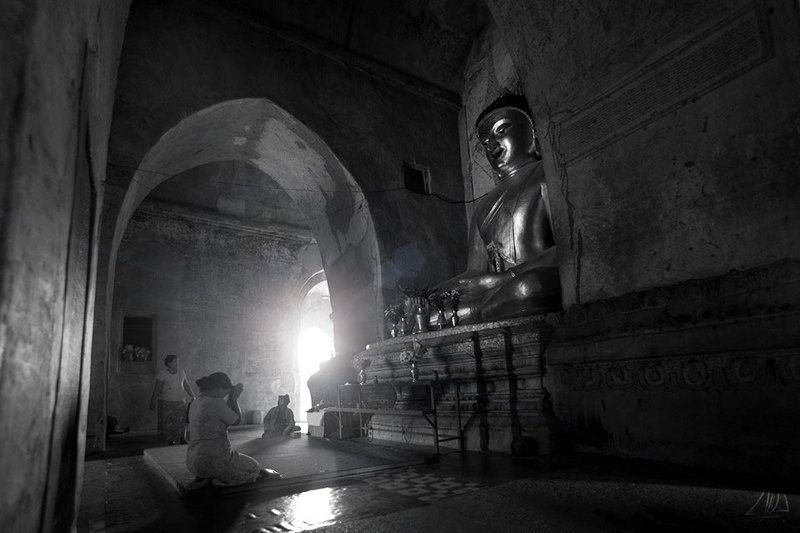 Devotion фото превью